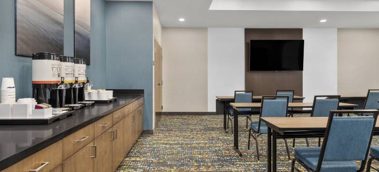 康沃尔郡希尔顿欢朋酒店(Hampton Inn by Hilton Cornwall)图片