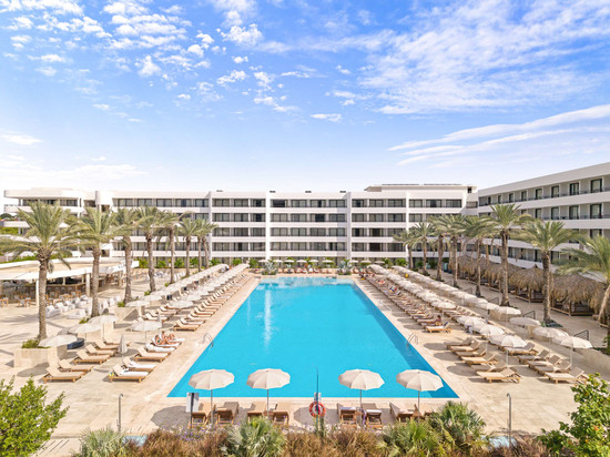 曼格罗夫海滩科伦登库拉索全包酒店，希尔顿Curio系列的The Rif