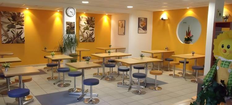 ibis budget 普罗旺斯地区艾克斯莱斯米勒斯酒店(Ibis Budget Aix-en-Provence les Milles)图片