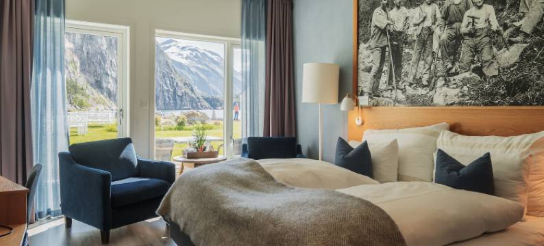 瓦尔河谷峡湾酒店 - 经典挪威酒店(Valldal Fjordhotell - by Classic Norway Hotels)图片