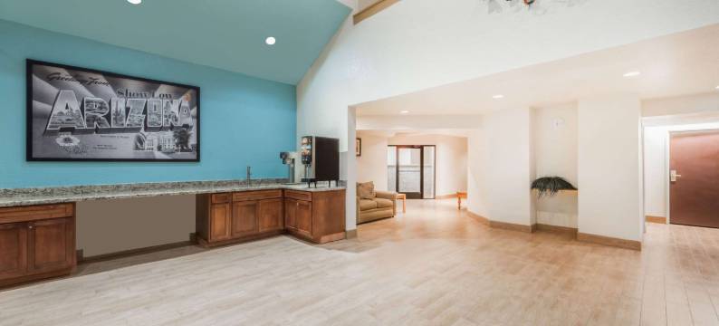 肖洛温德姆速8酒店(Super 8 by Wyndham Show Low)图片