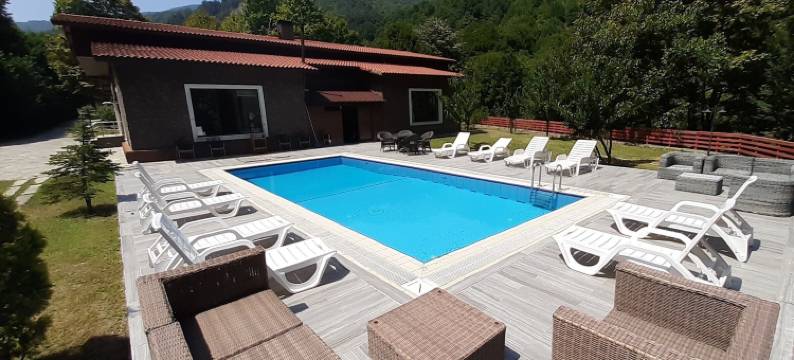 Feel & Live酒店别墅餐厅(Feel & Live Hotel Villas Restaurant)图片