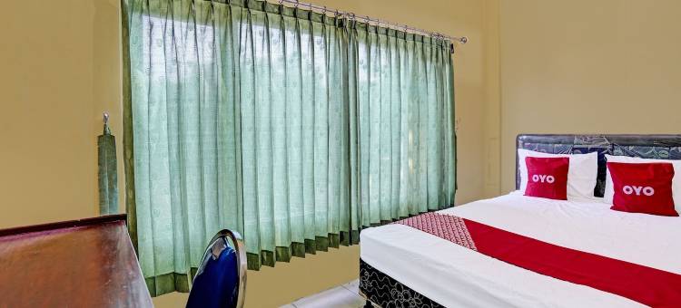 Oyo 91572 Barokah高级公寓(OYO 91572 Kost Esklusif Barokah)图片