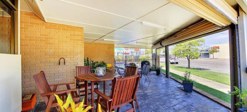 雨树汽车旅馆(Raintree Motel)图片