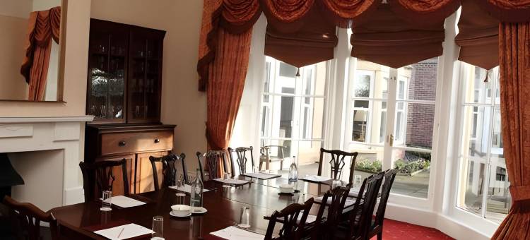 法灵顿旅舍酒店(Farington Lodge Hotel)图片