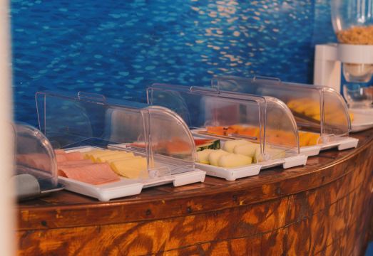 Pousada Arraial Inn Hotel Overview