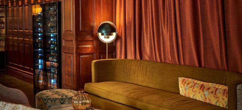 宽广酒店(Wide Hotel)图片