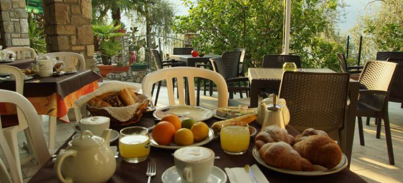 奥古斯塔贾尼酒店(Hotel Augusta Garnì)图片