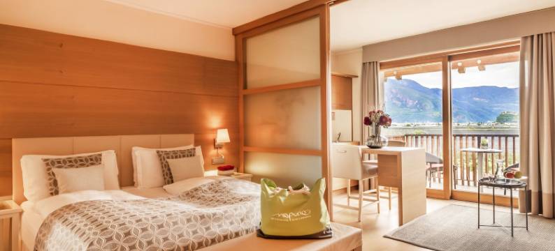 纳普拉艺术E设计酒店(Art & Design Hotel Napura)图片