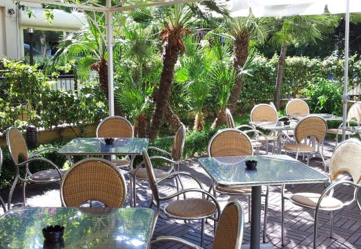 Hotel Alibi Hotel Overview