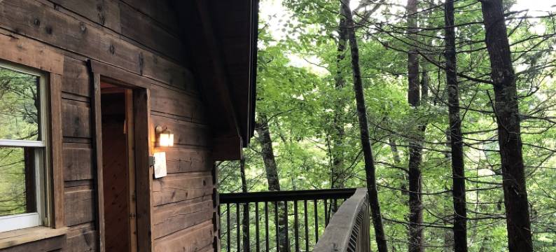 加特林堡阿拉斯加探险小屋酒店(Gatlinburg Adventure Cabins)图片