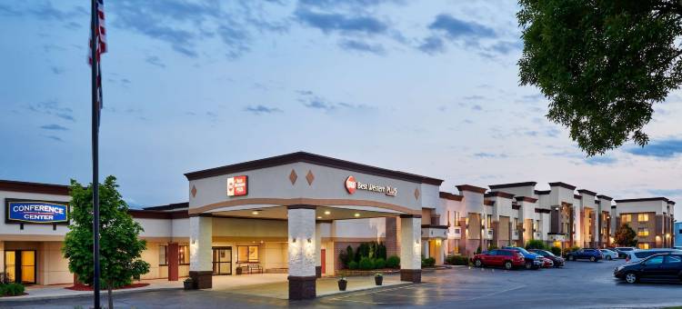 密尔沃基机场贝斯特韦斯特优质酒店及会议中心(Best Western Plus Milwaukee Airport Hotel  Conference Center)图片
