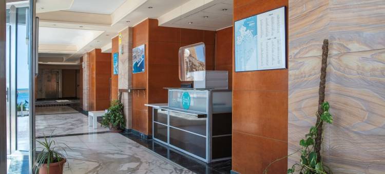 阿尔特阿海滩 - 港口皮耶雷假日法义公寓式酒店(Pierre & Vacances Altea Beach)图片