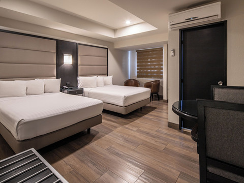 提华纳阿斯特酒店