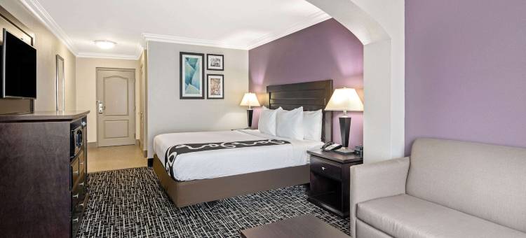 蒂梅丘拉昆塔温德姆套房酒店(La Quinta Inn & Suites Temecula)图片