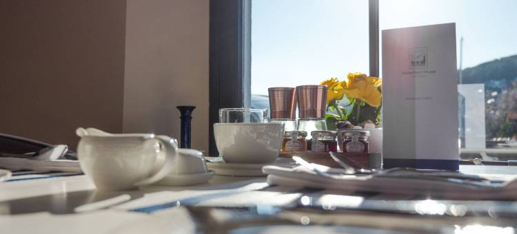 滨水之家(Waterfront House)图片