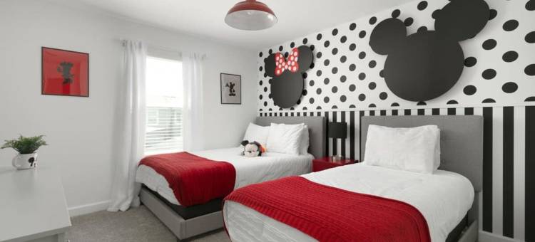 魅力米奇主题家庭黄金位置(Charming Mickey-Themed Home Prime Location)图片