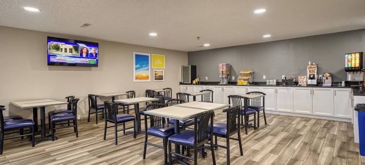 斯特吉斯戴斯酒店(Days Inn by Wyndham Sturgis)图片