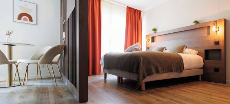 勒科罗特公寓酒店 - 自助入住(Appart'hôtel le Corot - Accès Autonome - Saint-Junien Centre)图片