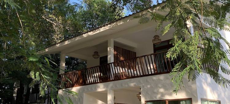一沙拉海滩度假村海滨区(Issara Beach Resort Beachfront Zone)图片