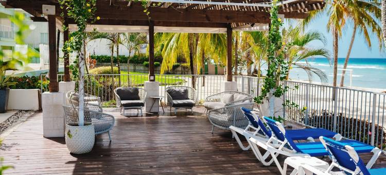 椰子园海滩酒店(Coconut Court Beach Hotel)图片