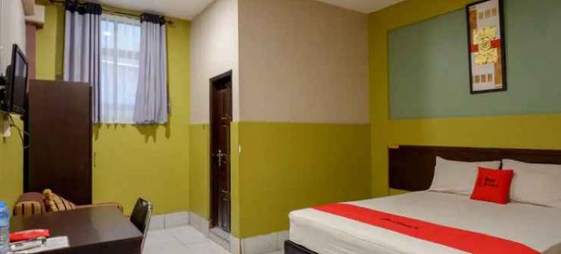 红多兹伊斯兰@印尼肯达里酒店(RedDoorz Syariah @ Hotel Wisma Indonesia Kendari)图片