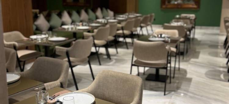 布拉特酒店(Braat Hotel)图片