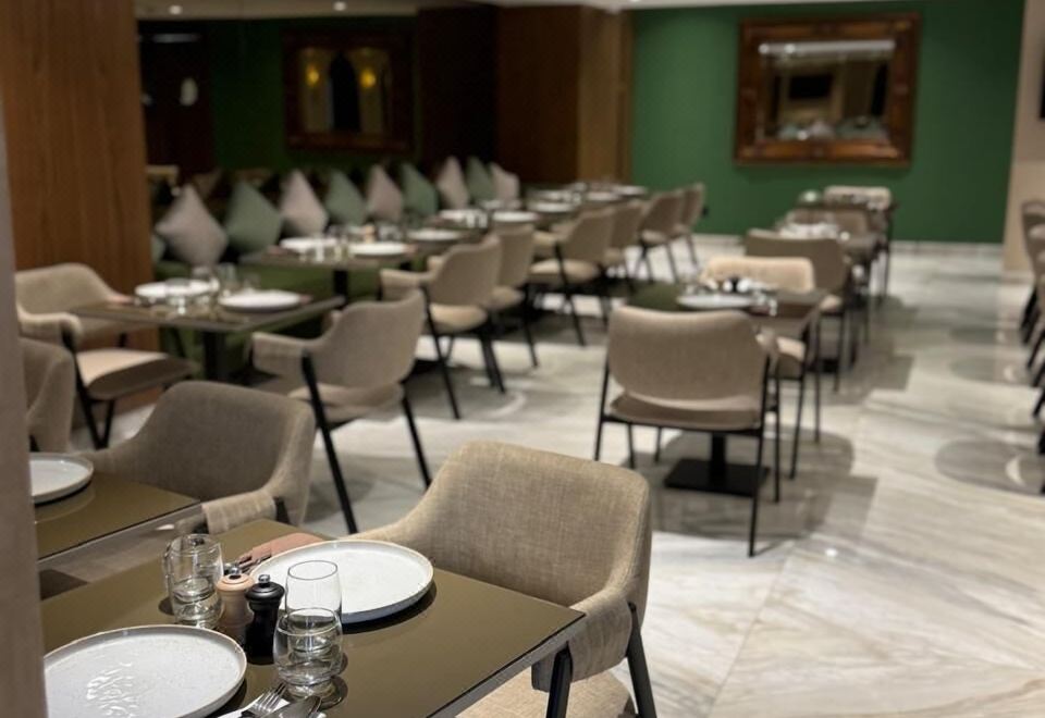 Braat Hotel Hotel Overview