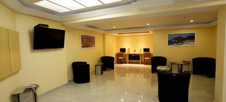 优雅普利亚酒店(Elegance Praia Hotel)图片