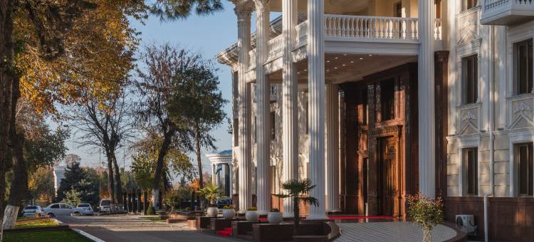 Zarafshon公园边酒店(Zarafshon Parkside)图片