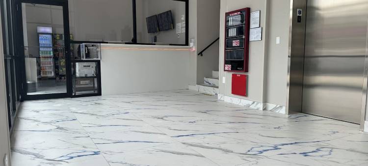 温德姆华美达布鲁克林帝国大道酒店(Ramada by Wyndham Brooklyn Empire Blvd)图片