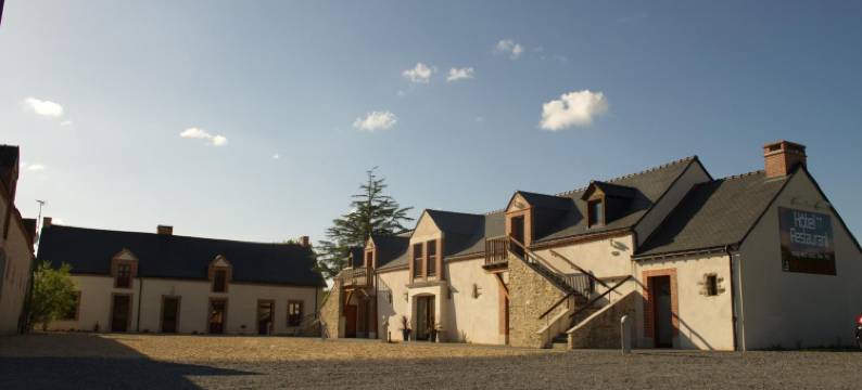 布朗肖农场之家酒店(Logis Hôtel la Ferme du Blanchot)图片