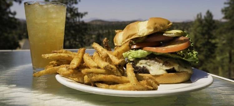 夏丝提娜湖高尔夫度假村(Lake Shastina Golf Resort)图片