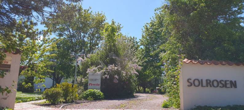 索尔罗森锡姆里斯港市酒店(Solrosen I Simrishamn - Österlen)图片