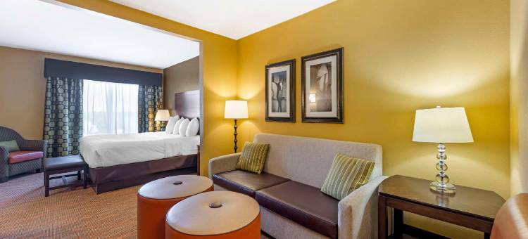 图珀洛贝斯特韦斯特优质套房酒店(Best Western Plus Tupelo Inn  Suites)图片