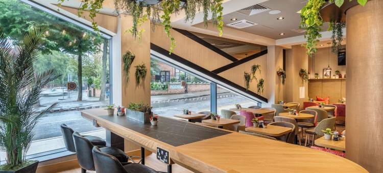 A点自由区(Point A Dublin Liberties)图片