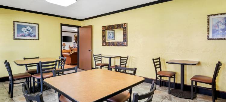 中洛锡安锡达希尔美洲最佳价值酒店(Americas Best Value Inn-Midlothian/Cedar Hill)图片