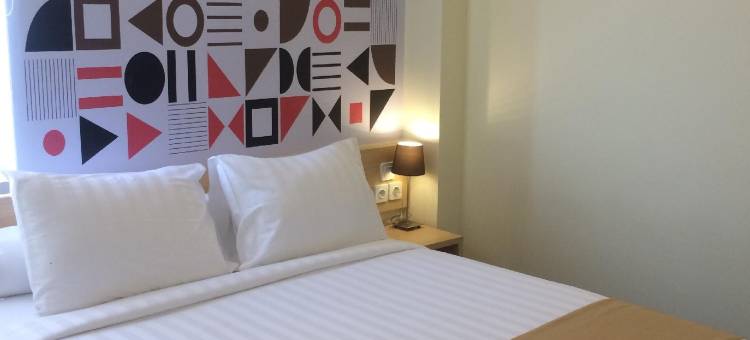 科迪里前一旅馆(Front One Inn Kediri)图片