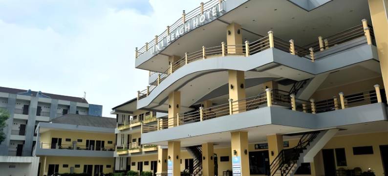 乌尼海滩酒店(Uni Beach Hotel)图片