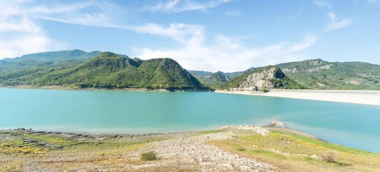 Cottage in Bomba near Lake Bomba图片