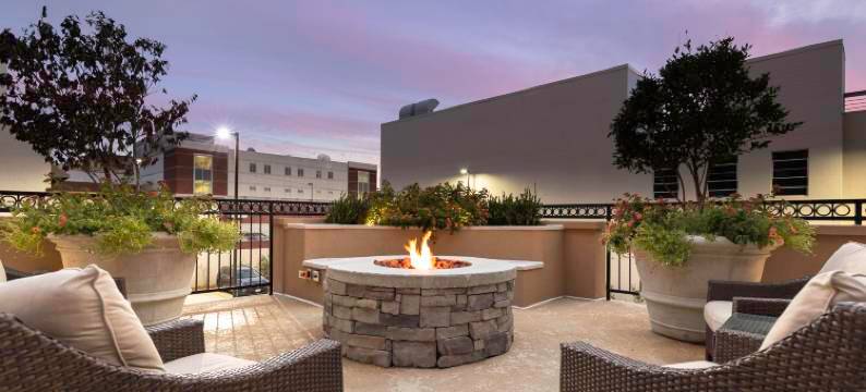 蒙哥马利市中心Staybridge套房酒店(Staybridge Suites MONTGOMERY - DOWNTOWN by IHG)图片