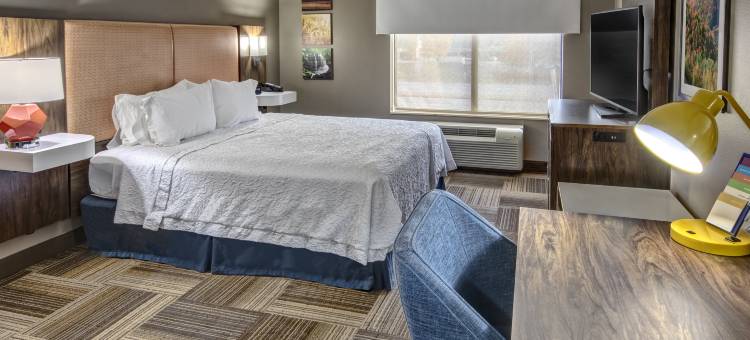 拉筹伯欢朋酒店(Hampton Inn Latrobe)图片