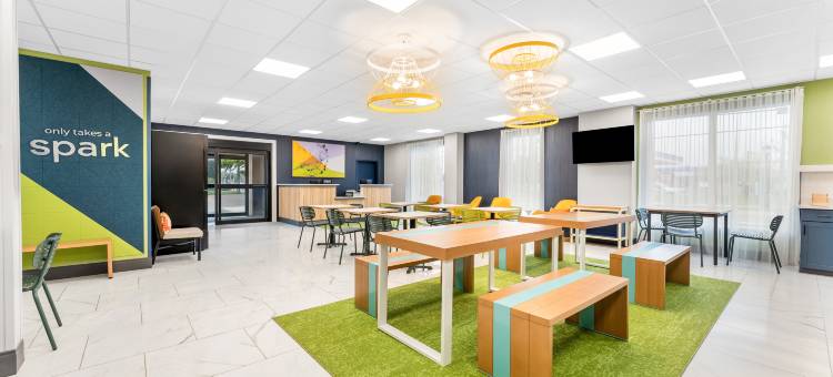 希尔顿埃塞克斯交汇伯灵顿 Spark(Spark by Hilton Essex Junction Burlington)图片