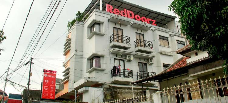 红多兹酒店-近电信公司大学(RedDoorz near Telkom Corporate University)图片