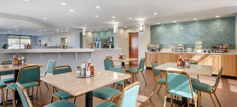 海浪与沙滩费南迪纳海滩(阿米莉亚岛)阿桑德连锁酒店系列(Surf and Sand Fernandina Beach at Amelia Island, Ascend Hotel Collection)图片