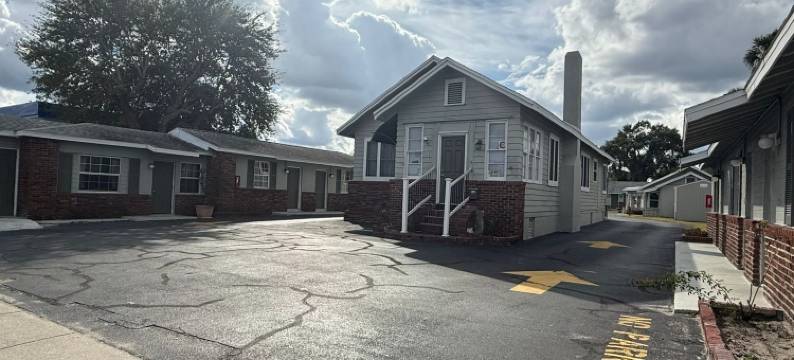 罗利汽车旅馆代托纳海滩 By Hotel O(Rollie's Motel Daytona Beach By Hotel O)图片