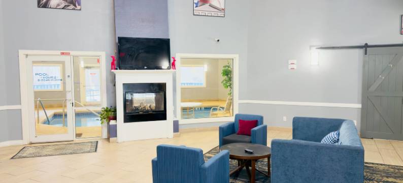 莱克米尔斯AmericInn酒店(AmericInn by Wyndham Lake Mills)图片