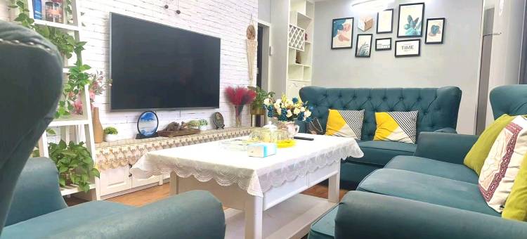 悠家1211自贡店公寓(板南大道分店)图片