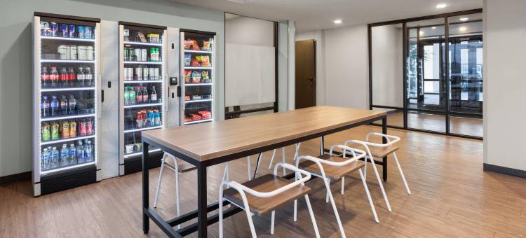 休斯敦卡蒂西部ECHO Suites Extended Stay by Wyndham酒店(Echo Suites Extended Stay by Wyndham Houston Katy West)图片