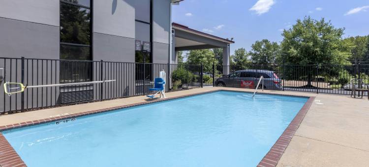 密西西比克林顿红屋顶套房客栈(Red Roof Inn & Suites Clinton, MS)图片